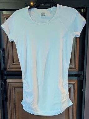 Athleta White Short Sleeve Performance Tee